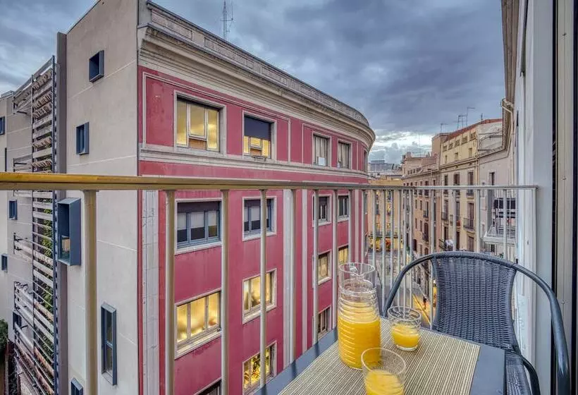 Aspasios Catedral Apartments