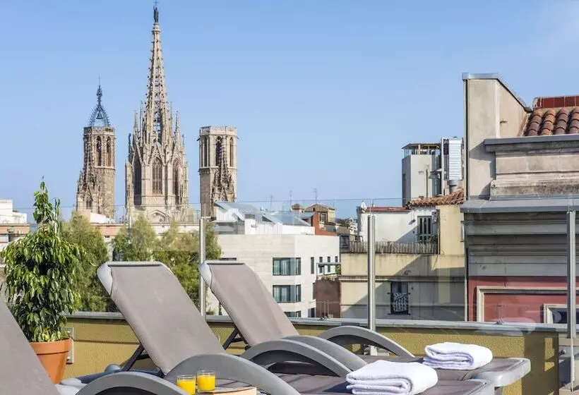 Aspasios Catedral Apartments