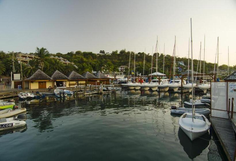هتل Antigua Yacht Club Marina Resort