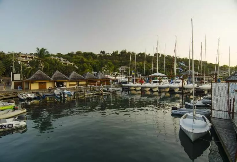 호텔 Antigua Yacht Club Marina Resort