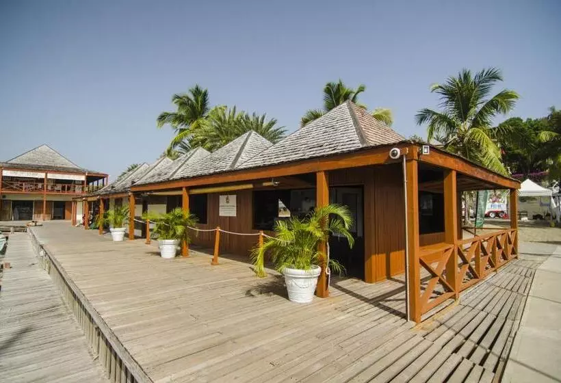 호텔 Antigua Yacht Club Marina Resort
