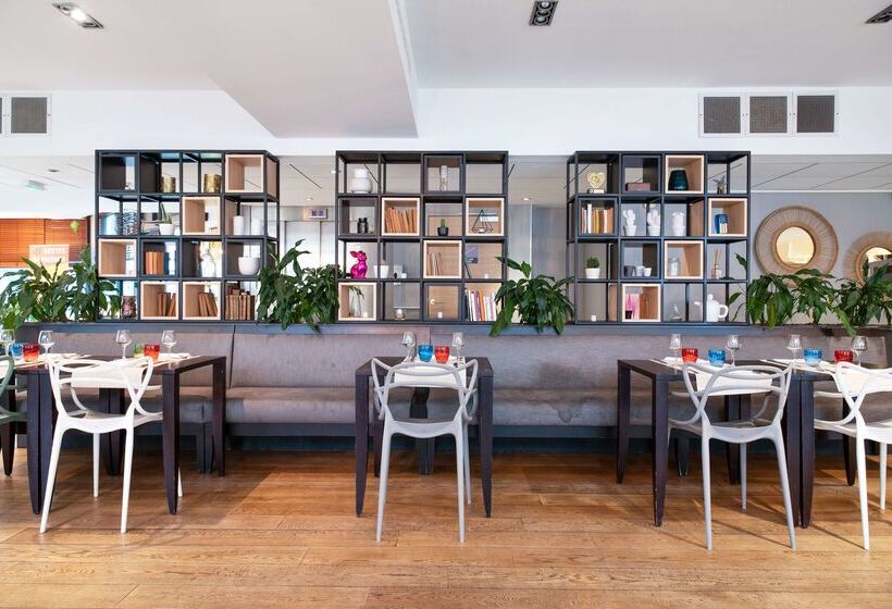 هتل Best Western Plus Hôtel Vannes Centre Ville