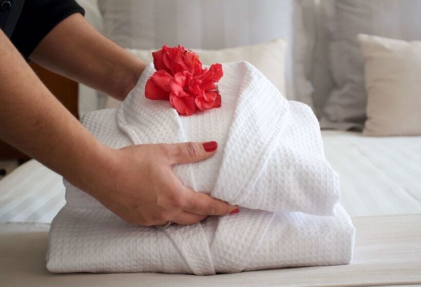 Surestay Hotel By Best Western The Clarence On Melville