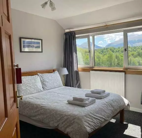 فندق Braes Guest House