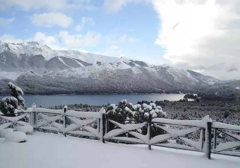هتل Estancia Del Carmen Mountain Resort