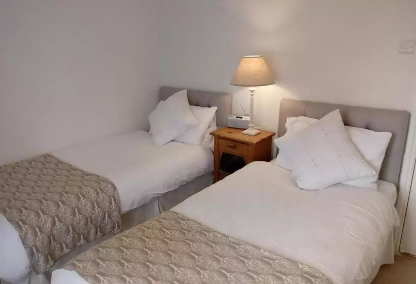 Отель Fosbroke House