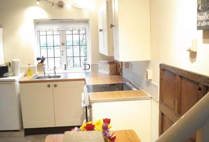 Отель Fosbroke House