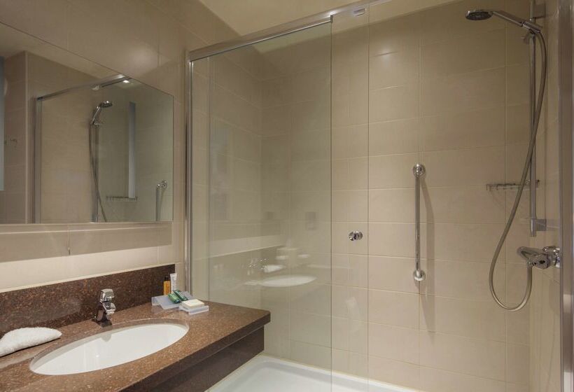 בית מלון כפרי Hilton Garden Inn Luton North, United Kingdom