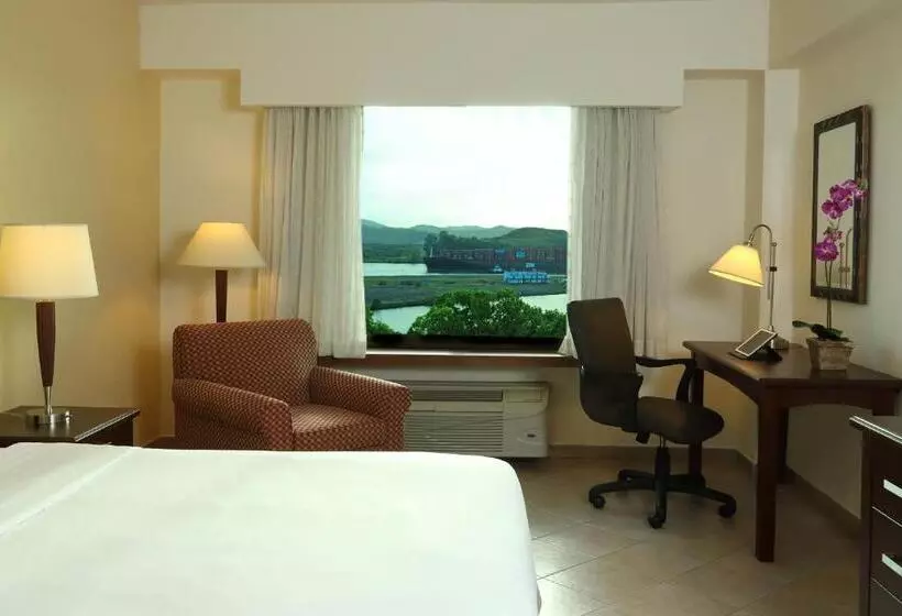 فندق Holiday Inn Panama Canal, An Ihg