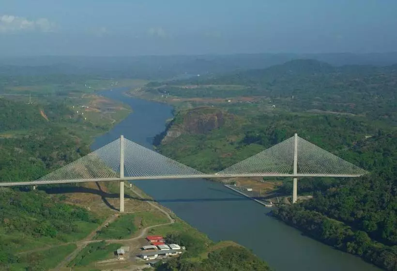 فندق Holiday Inn Panama Canal, An Ihg