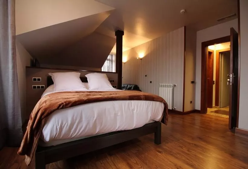 Отель La Casona Del Conde