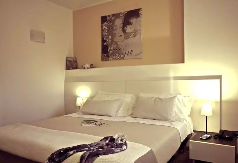 Отель Marco Polo