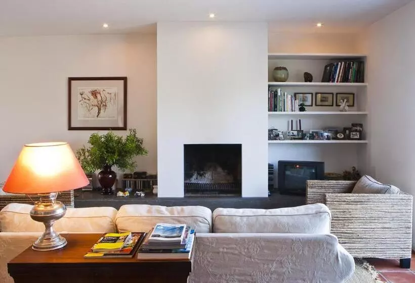 Отель Monte Do Alamo Turismo Rural