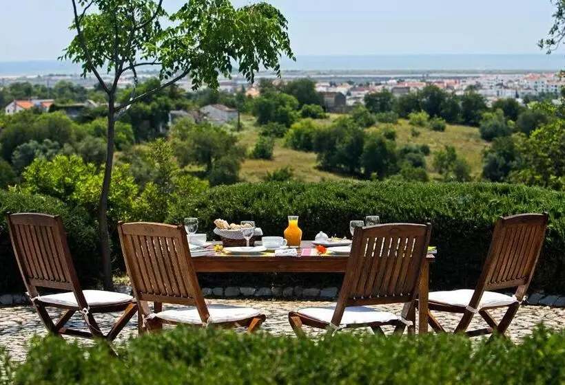 Отель Monte Do Alamo Turismo Rural