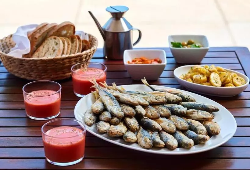 Отель Monte Do Alamo Turismo Rural