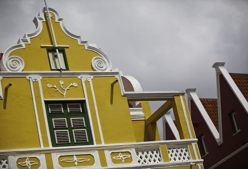 هتل Renaissance Wind Creek Curacao Resort