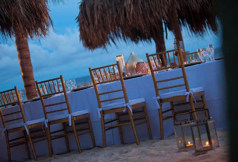 هتل Renaissance Wind Creek Curacao Resort