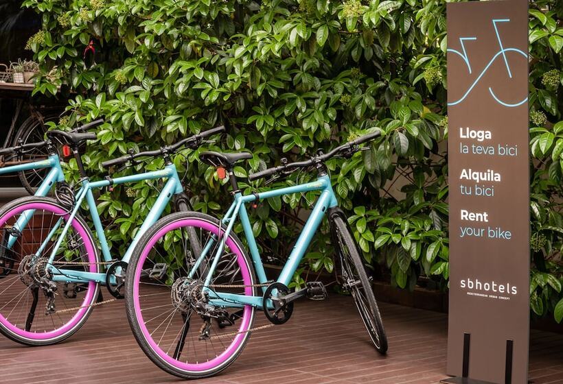 هتل Sb Diagonal Zero 4 Sup