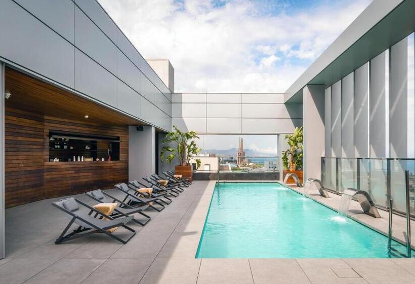 هتل Sb Diagonal Zero 4 Sup