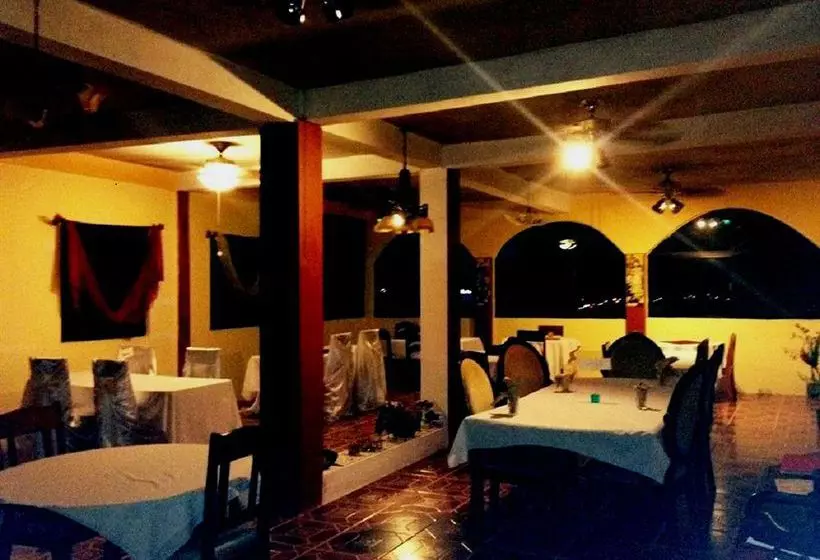 هتل Super Palm Resort