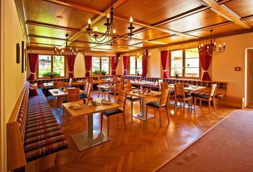 Landhotel Rauchenwalderhof