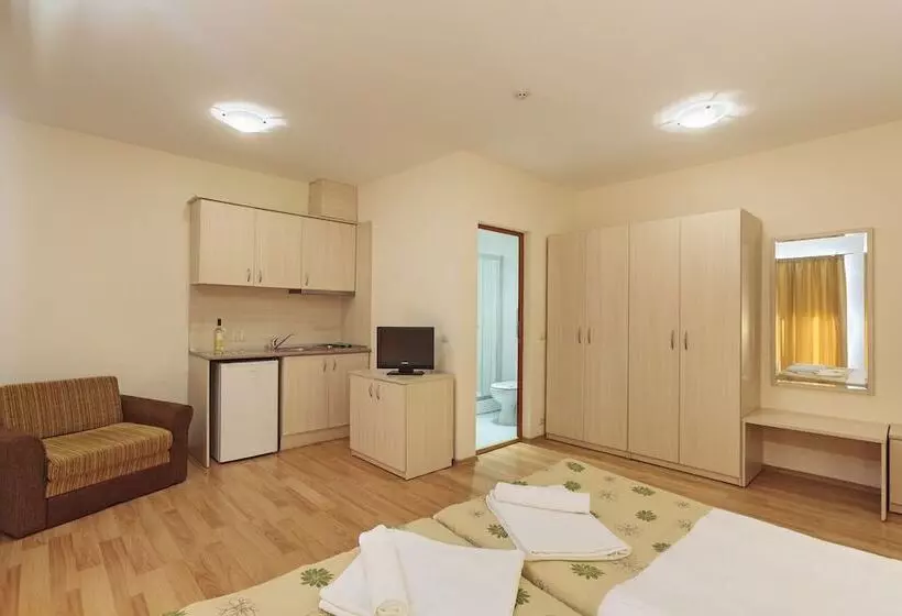 Serena Residence Apart