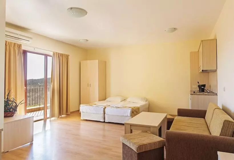 Serena Residence Apart