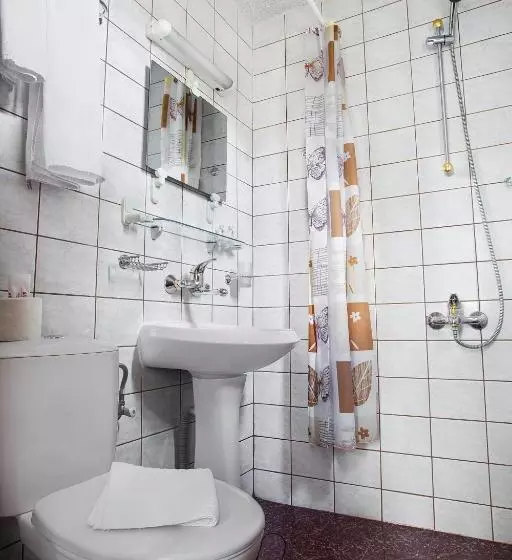 Victoria Hotel Borovets   Free Parking