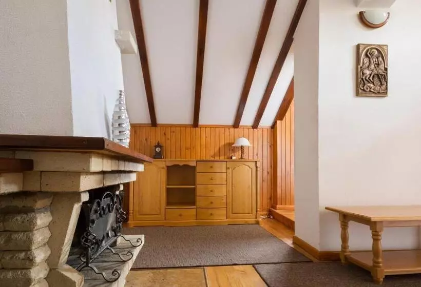 Victoria Hotel Borovets   Free Parking