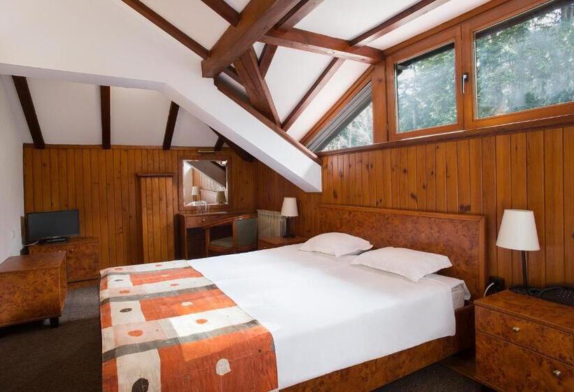 Victoria Hotel Borovets Free Parking