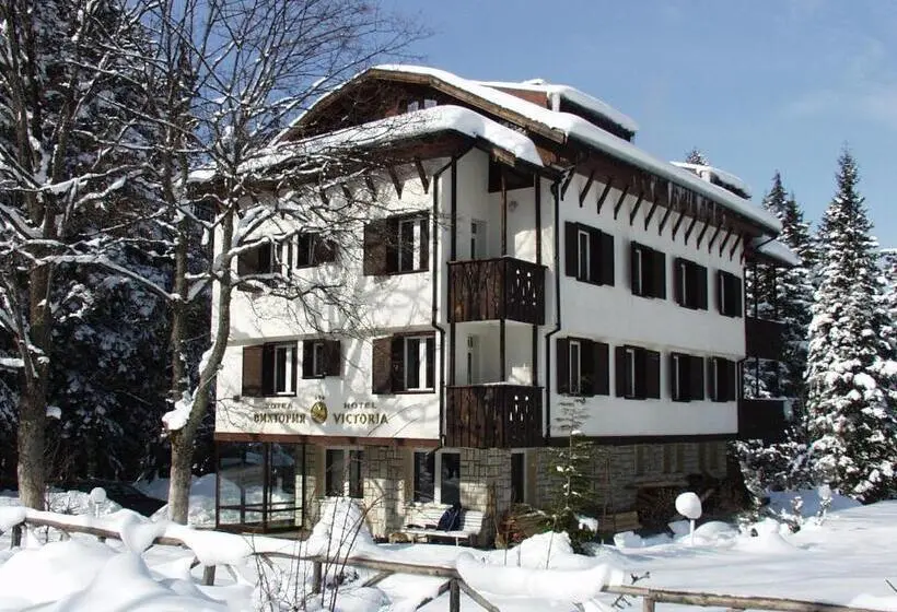 Victoria Hotel Borovets   Free Parking