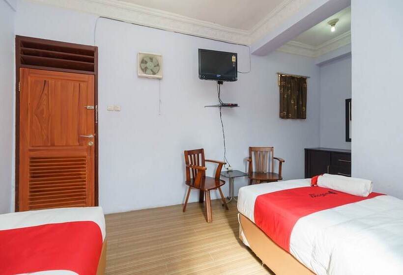 بنسيون Reddoorz @ Parapat