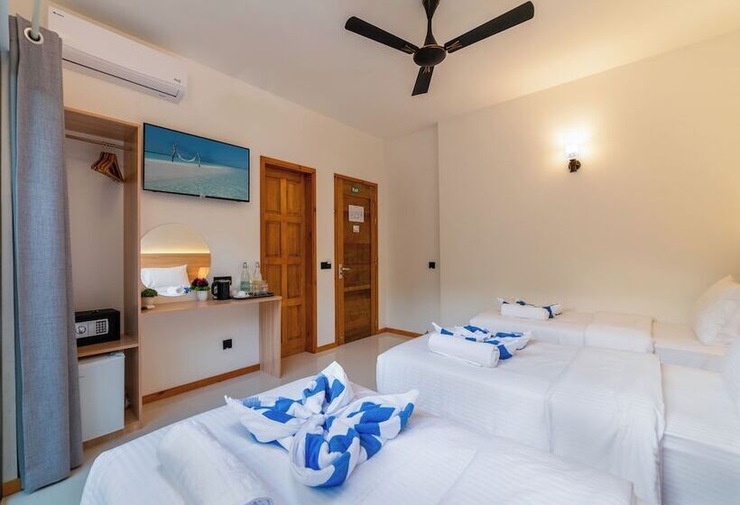 تختخواب و صبحانه La Solara Villa