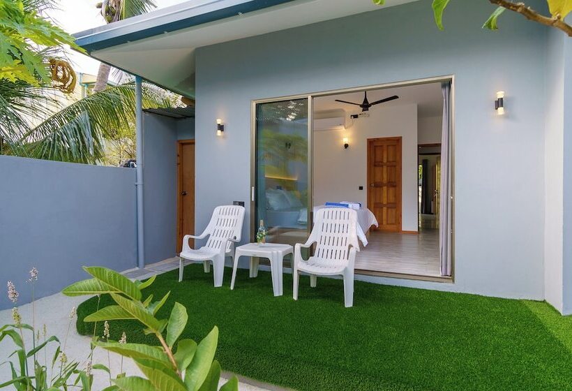 تختخواب و صبحانه La Solara Villa