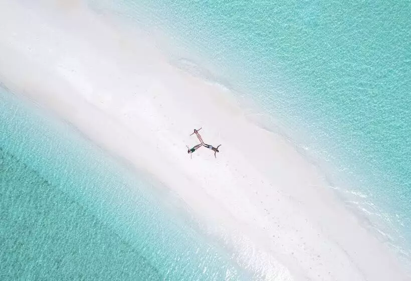 تختخواب و صبحانه La Solara Villa