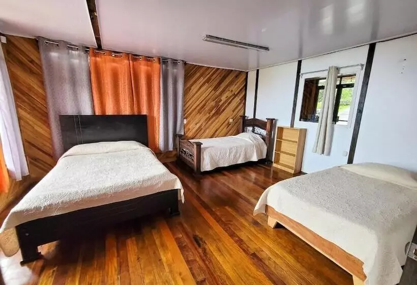 Cabinas Selva Verde