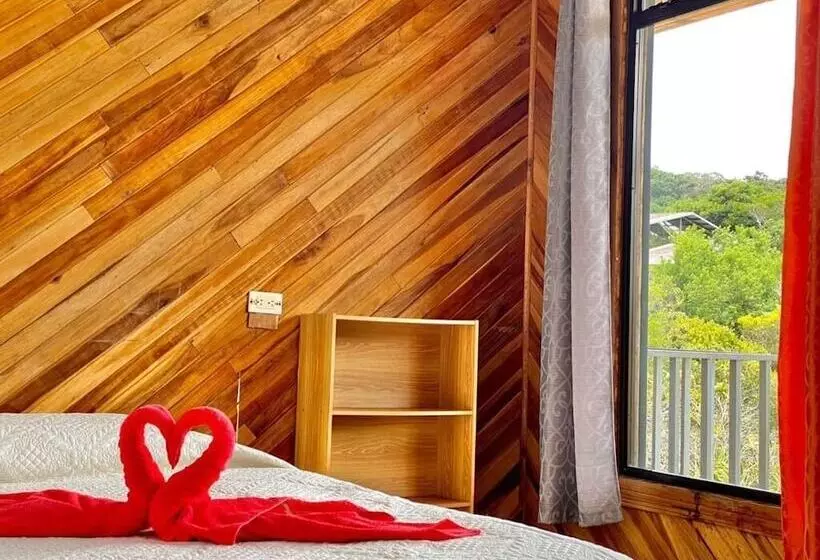 Cabinas Selva Verde
