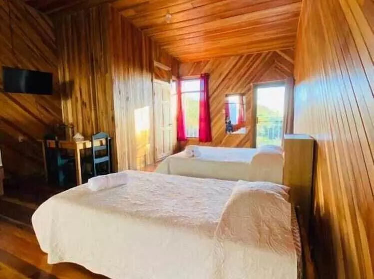 Cabinas Selva Verde