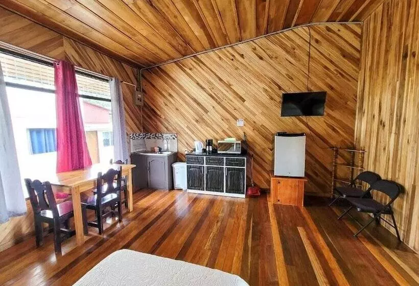 Cabinas Selva Verde