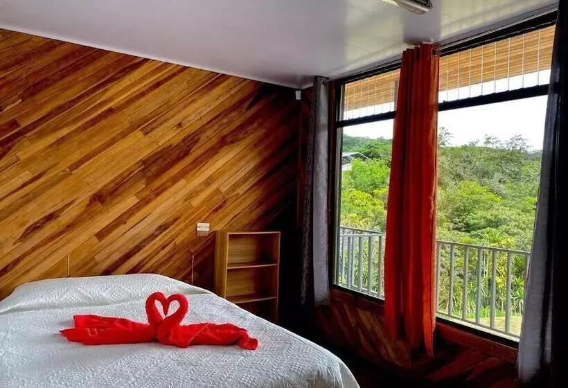 Cabinas Selva Verde
