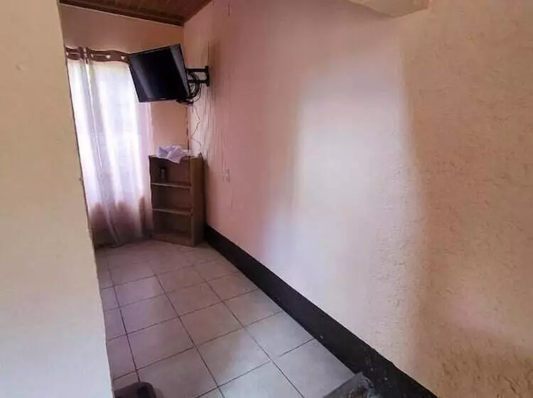 Cabinas Selva Verde