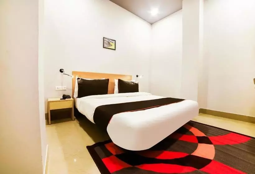 هتل Collection O 77038 Cozy Stayz