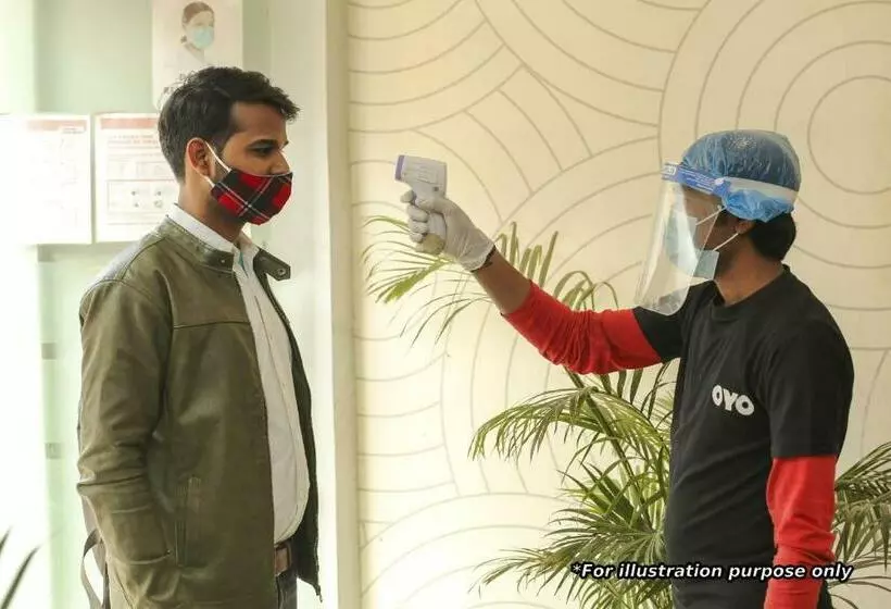 هتل Collection O 77038 Cozy Stayz