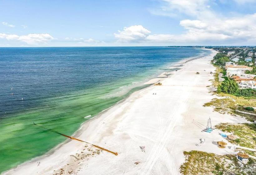 Отель Gulfside Garden De Light