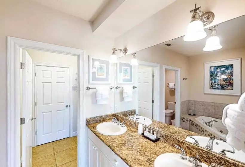 Hotelli Gulfside Garden De Light