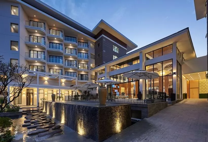 هتل Hoan My Resort Ninh Chu