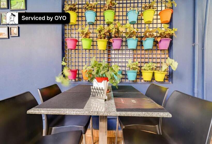 בית מלון כפרי Super Collection O Dabagardens Near Beach Road