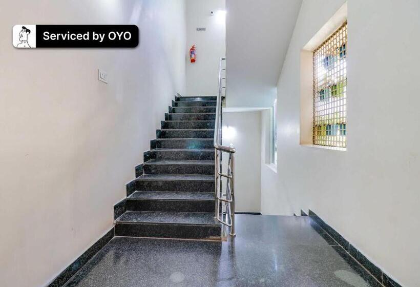 בית מלון כפרי Super Collection O Dabagardens Near Beach Road