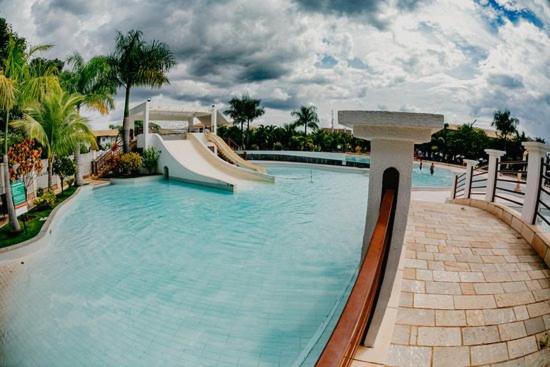 Lacqua Diroma O Melhor De Caldas Com Piscina De Ondas Exclusiva