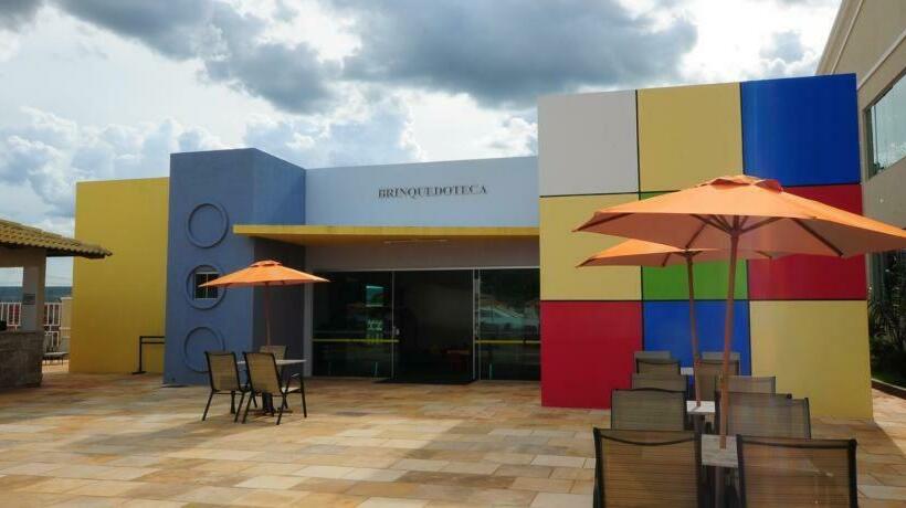 Lacqua Diroma O Melhor De Caldas Com Piscina De Ondas Exclusiva